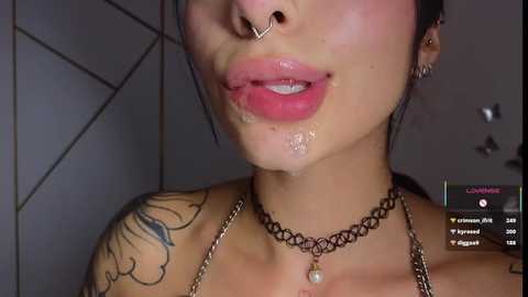 hollyxx_ free recording from 2025-08-19 05:59:00