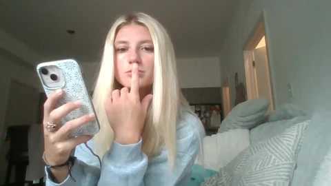 parisbaby2000 free recording from 