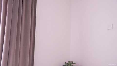 alissa_wxw free recording from 2025-08-20 09:32:00