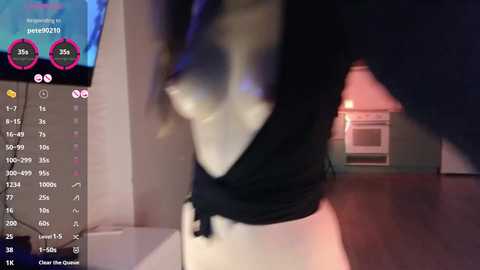 ella_lee15 free recording from 2025-08-20 02:28:00