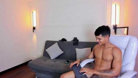 paradise_boy_s free recording from 2025-08-20 03:10:00