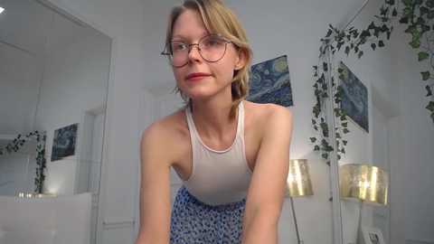 alisa_lisova free recording from 2025-08-22 18:29:00