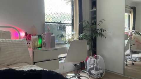 luvlivvyy free recording from 2025-08-22 01:28:00