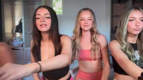 kenziesmithh free recording from 2025-08-23 02:16:00