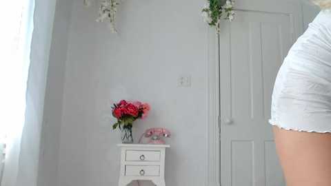 littlegreekflower free recording from 2025-08-24 16:51:00