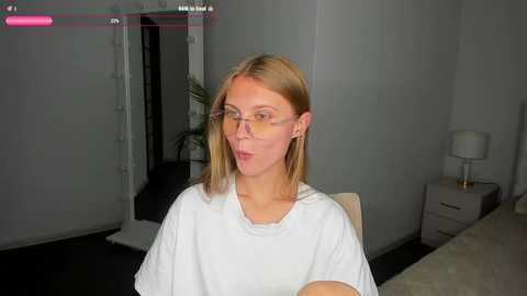 phoebepaw free recording from 2025-08-24 16:15:00