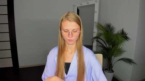 phoebepaw free recording from 2025-08-26 14:37:00