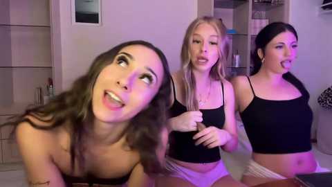 graceyrose free recording from 2025-08-27 08:59:00