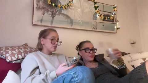 mumandminidesires free recording from 2025-08-27 08:57:00