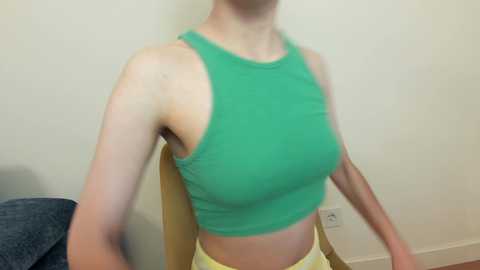 ehotlovea free recording from 2025-08-29 22:10:00