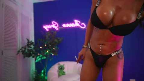 jhenna_greey free recording from 2025-08-29 20:37:00