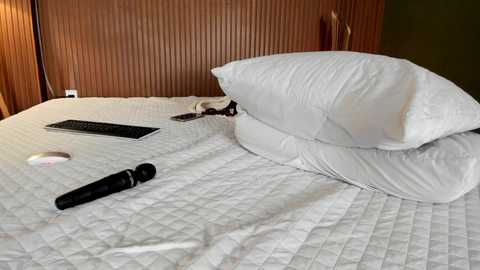 one_more_cum free recording from 2025-08-29 22:36:00