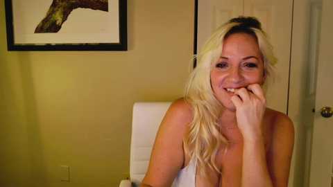 summerishotter free recording from 2025-08-31 03:53:00