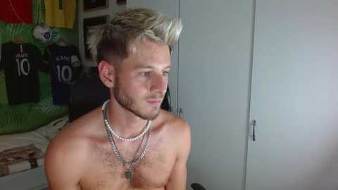 freddy_star free recording from 2025-09-04 22:53:00