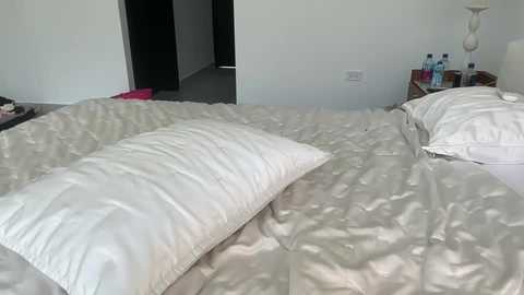 mayaxxhill free recording from 2025-09-06 17:32:00