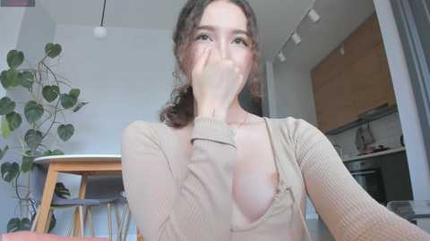 yours_meyy free recording from 2025-09-06 10:27:00