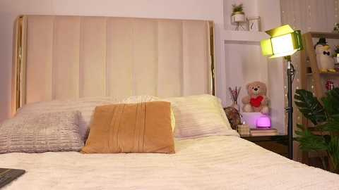 sary_hott free recording from 