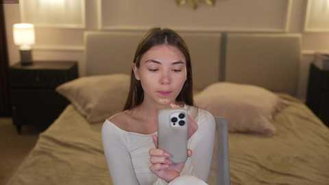 bright_diamonds_054 free recording from 2025-09-13 07:37:00