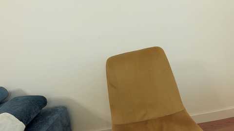 ehotlovea free recording from 2025-09-14 01:18:00