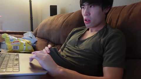 hottiewithabody101 free recording from 2025-09-15 04:04:00