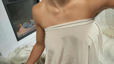 littlegreekflower free recording from 2025-09-15 05:14:00