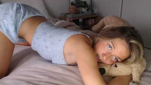 babylolabell free recording from 2025-09-16 05:02:00