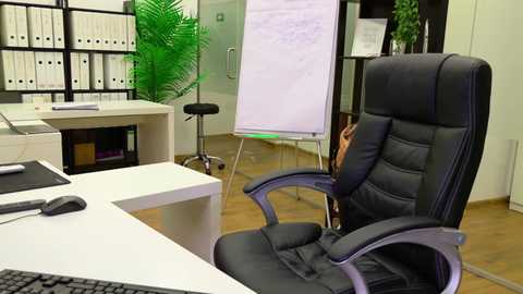 babesgowild free recording from 2025-09-17 07:57:00