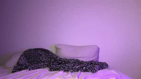 graceyrose free recording from 2025-09-17 07:11:00