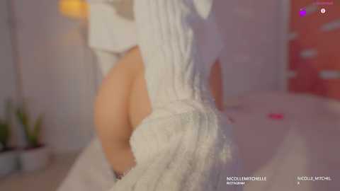 nicolle_mitchelle free recording from 