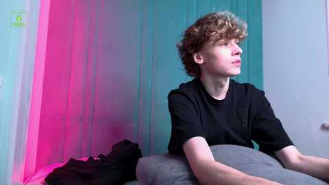 curlytwinkboy free recording from 2025-09-20 03:19:00