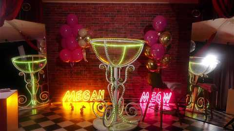 _meganmeow_ free recording from 2025-09-21 00:09:00