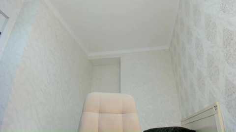 amy_alle free recording from 2025-09-22 01:51:00