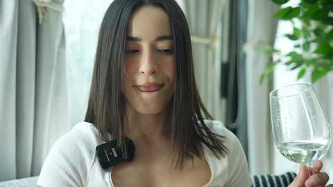 emyii free recording from 2025-09-23 18:37:00