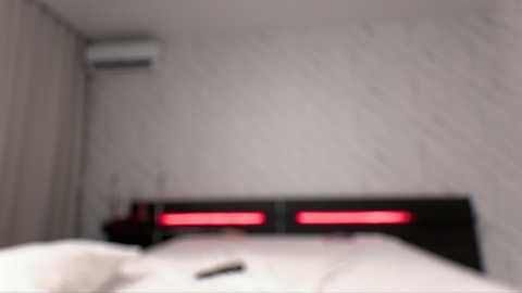 blonde_bigtits free recording from 2025-09-27 00:30:00