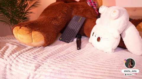 bella__donne free recording from 2025-09-28 20:17:00