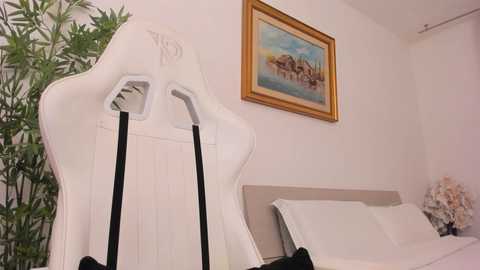 christine0990__ free recording from 2025-09-29 09:19:00