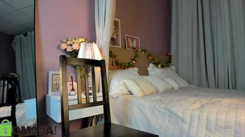 dearly_emily free recording from 2025-09-29 20:29:00