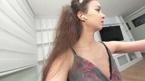 ehotlovea free recording from 2025-10-02 03:52:00