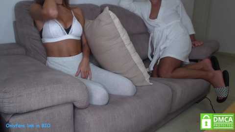 marylou2000 free recording from 2025-10-02 21:02:00