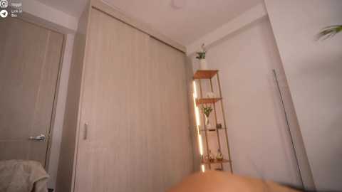 gigi_ulala free recording from 2025-10-03 00:59:00