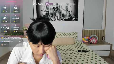 little_yena free recording from 2025-10-03 21:58:00