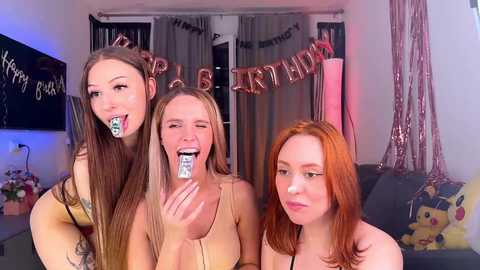 blush_mikki free recording from 2025-10-05 20:16:00