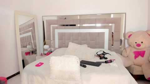 kimm_khalifa free recording from 2025-10-06 10:00:00