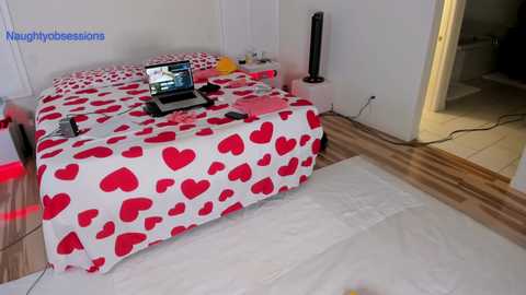 naughtyobsessions free recording from 2025-10-07 07:00:00