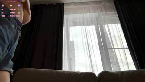 rowenahallman free recording from 2025-10-07 07:35:00