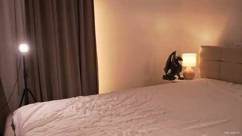 alissa_wxw free recording from 2025-10-08 22:49:00