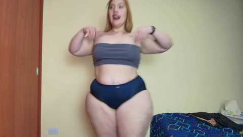 sexy_curvi free recording from 2025-10-09 16:39:00