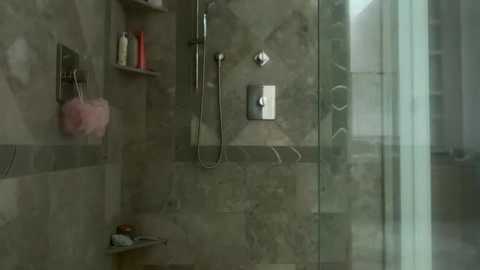 avaowenss free recording from 2025-10-10 00:39:00