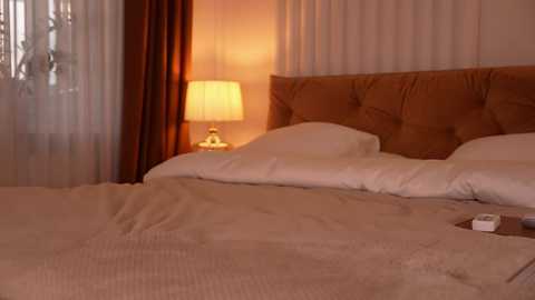 roxy_blue_eyed_ free recording from 2025-10-10 13:29:00