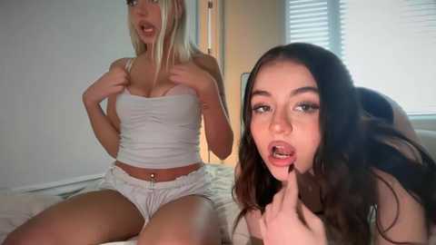 stellapearl free recording from 2025-10-10 00:47:00